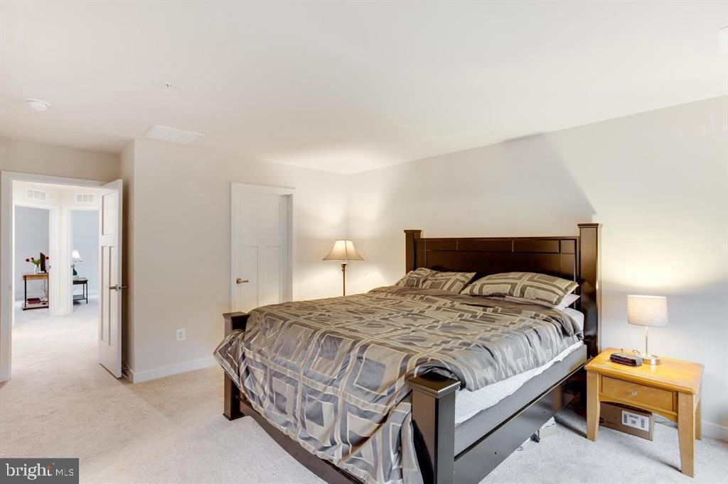 NORBOURNE PARK - Residential