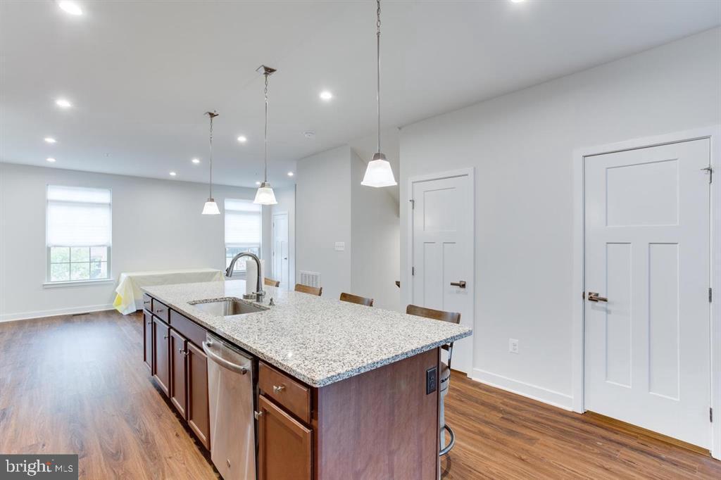 NORBOURNE PARK - Residential
