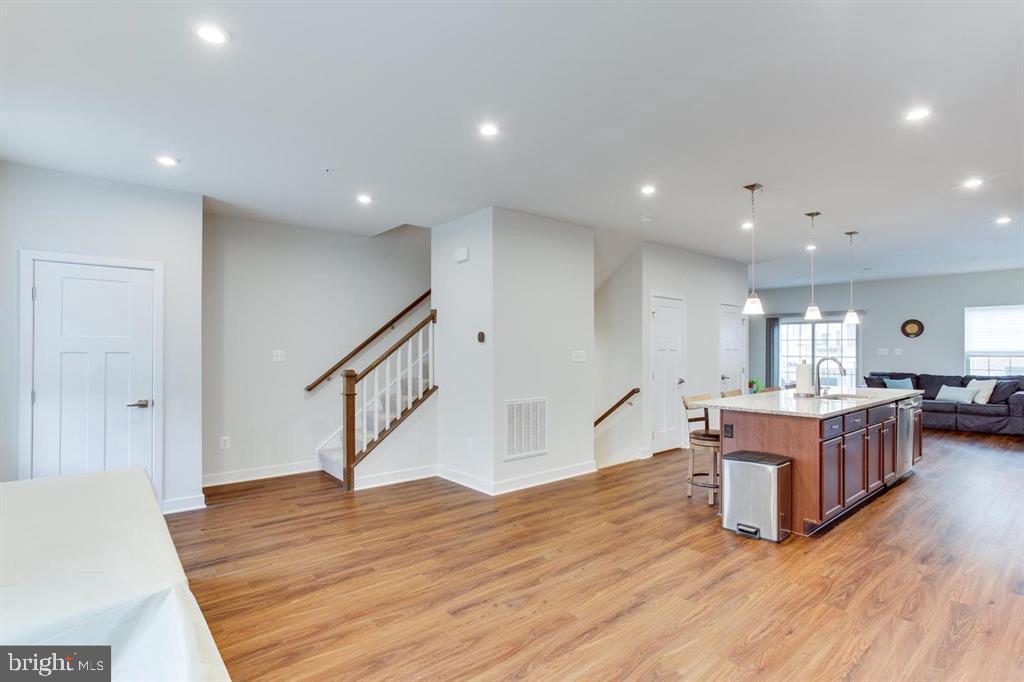 NORBOURNE PARK - Residential