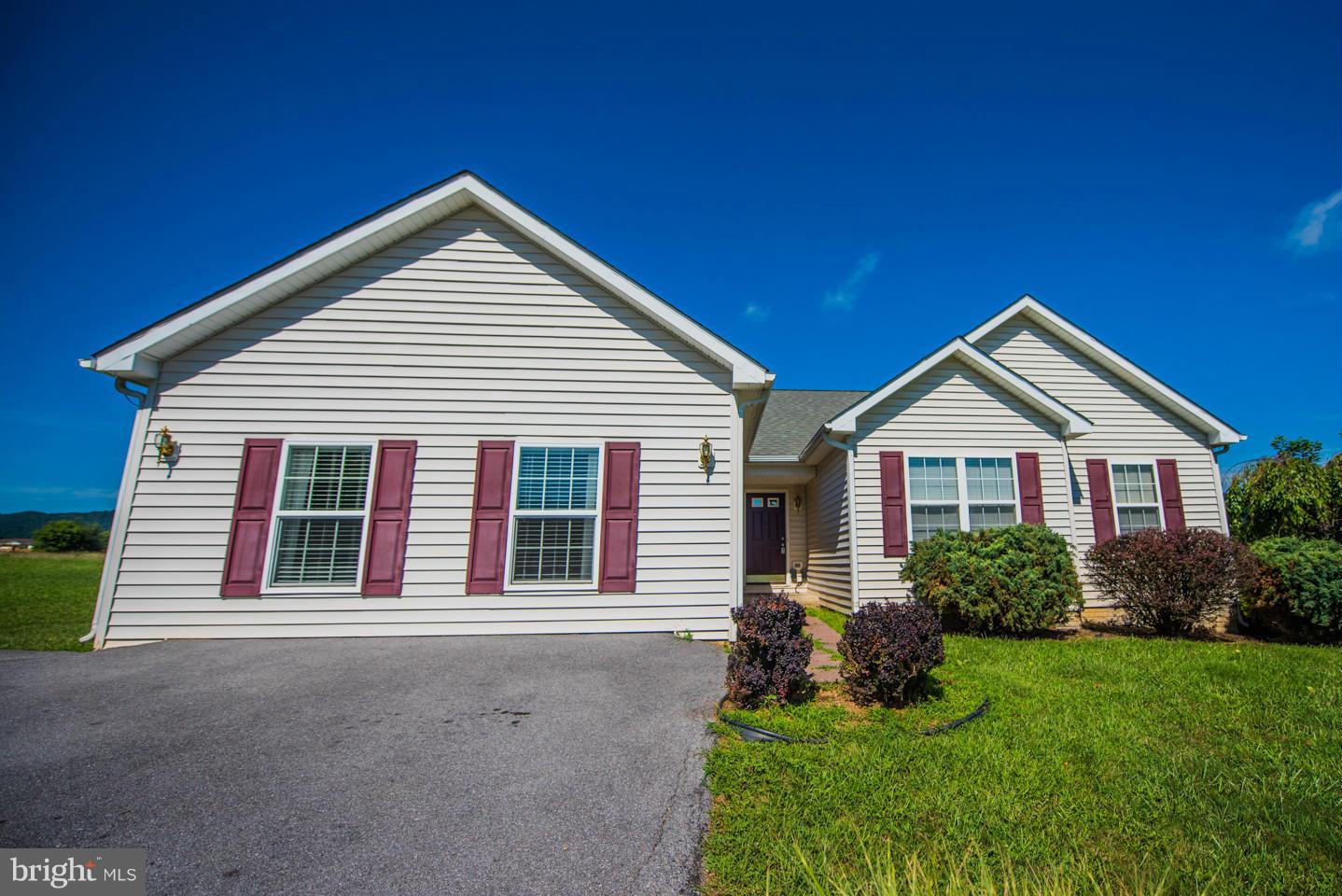 PEBBLE RIDGE - Residential
