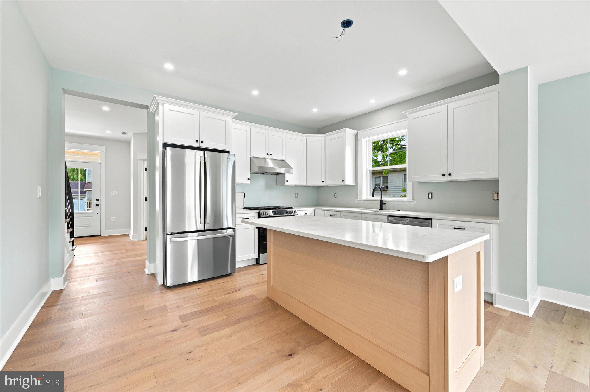 ARDSLEY - Residential