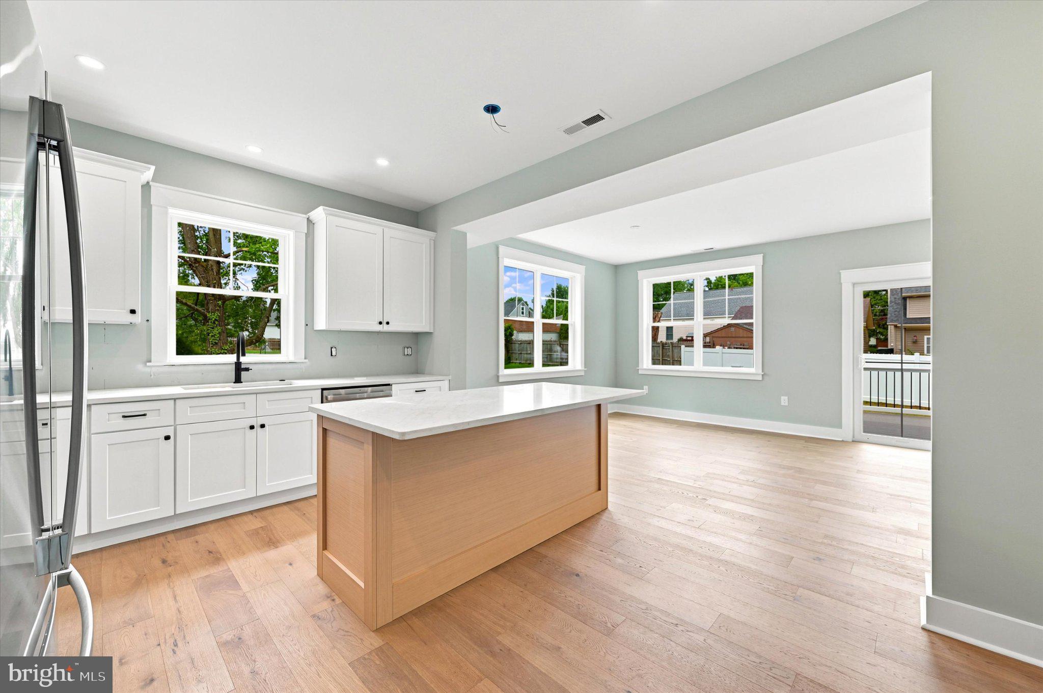 ARDSLEY - Residential