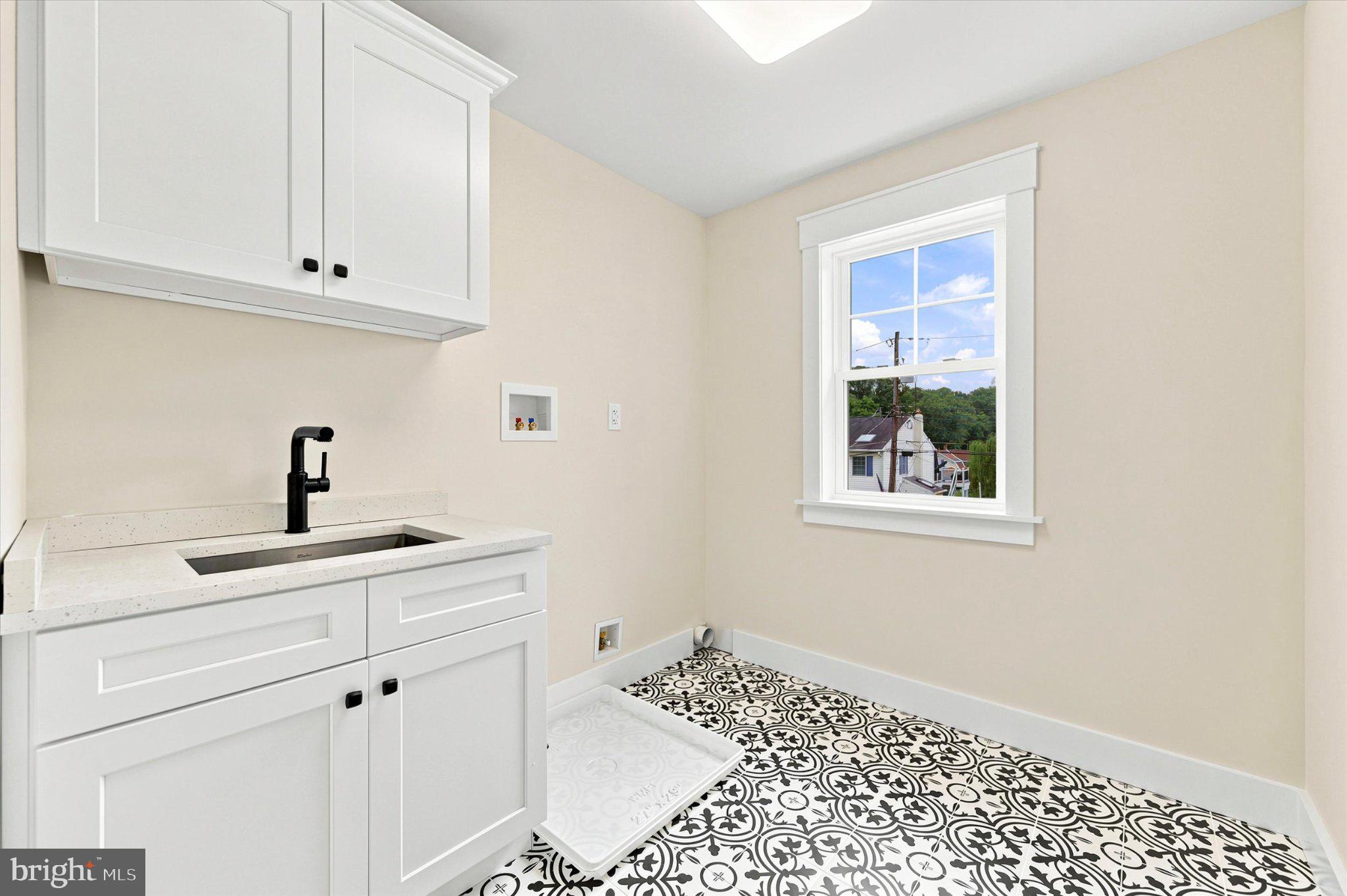 ARDSLEY - Residential