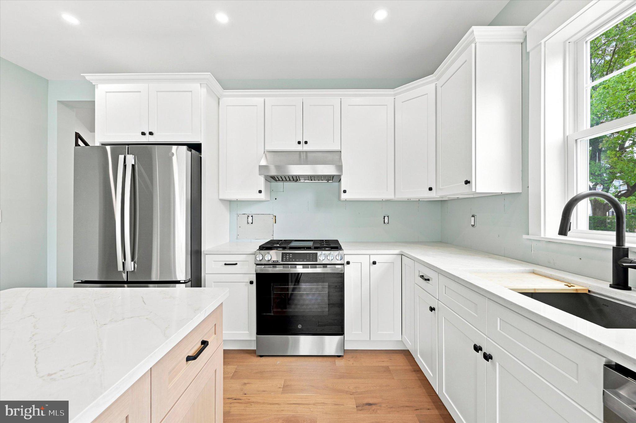 ARDSLEY - Residential