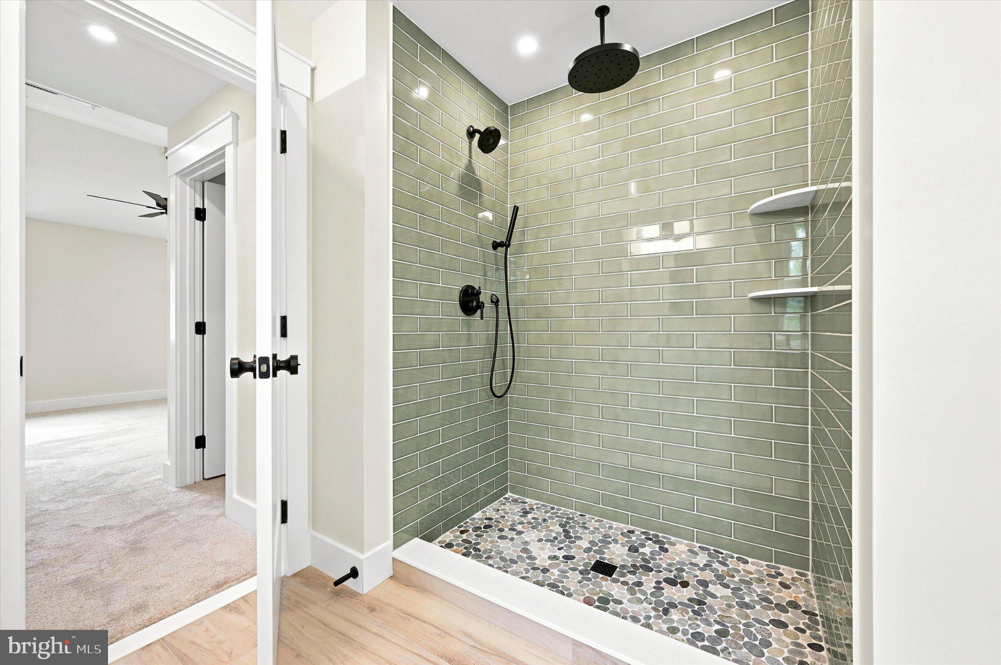 ARDSLEY - Residential