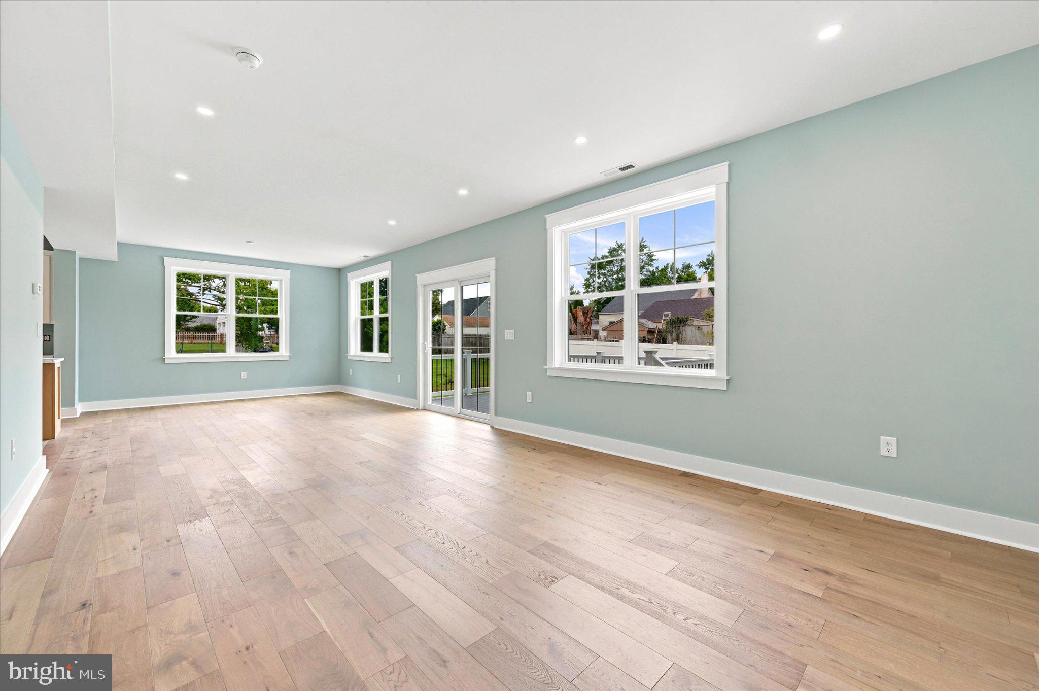 ARDSLEY - Residential