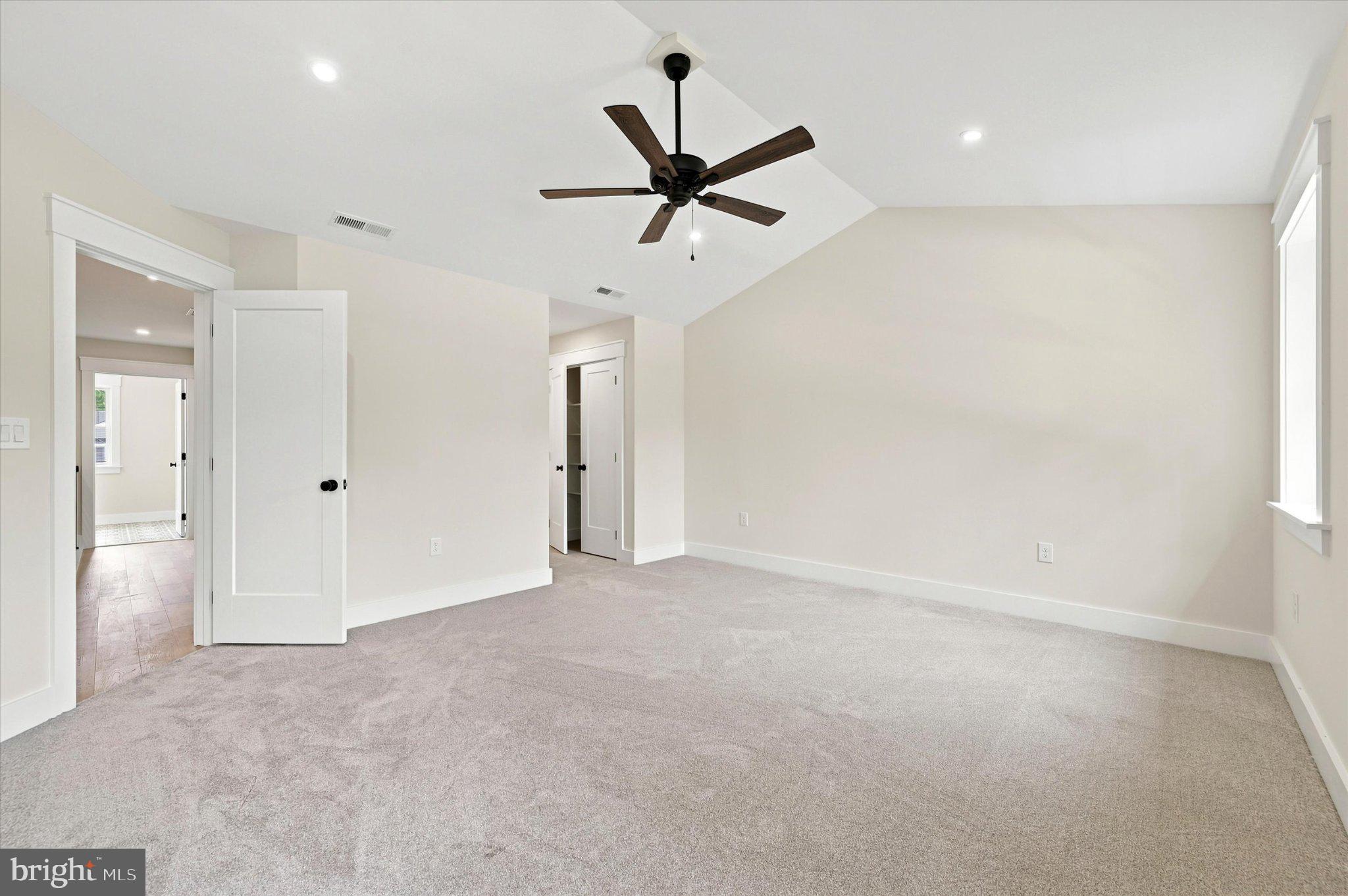 ARDSLEY - Residential