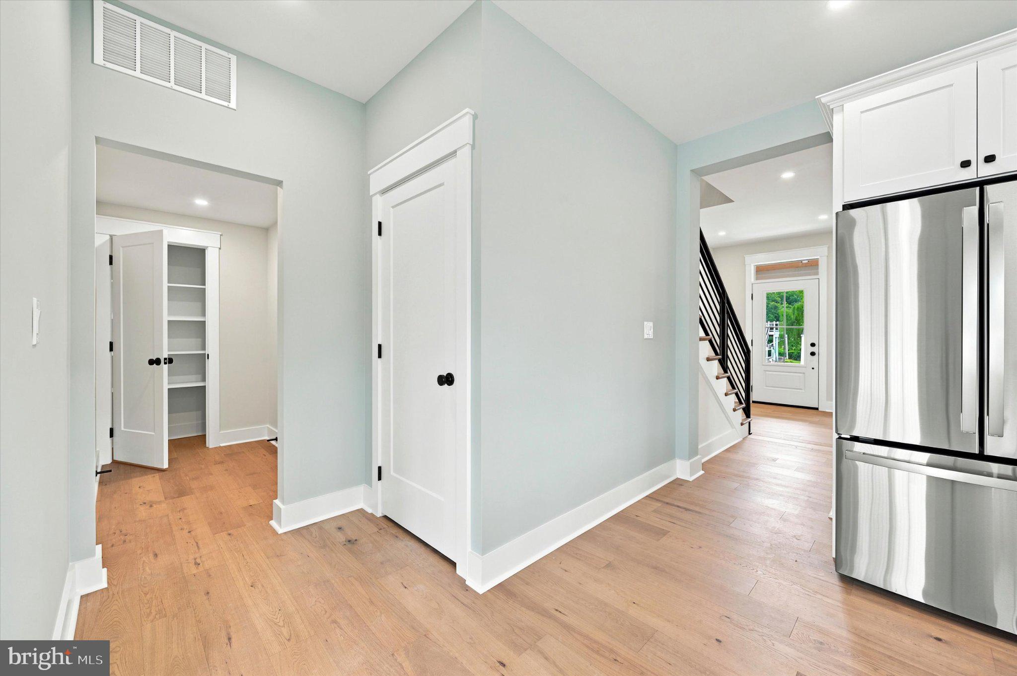 ARDSLEY - Residential