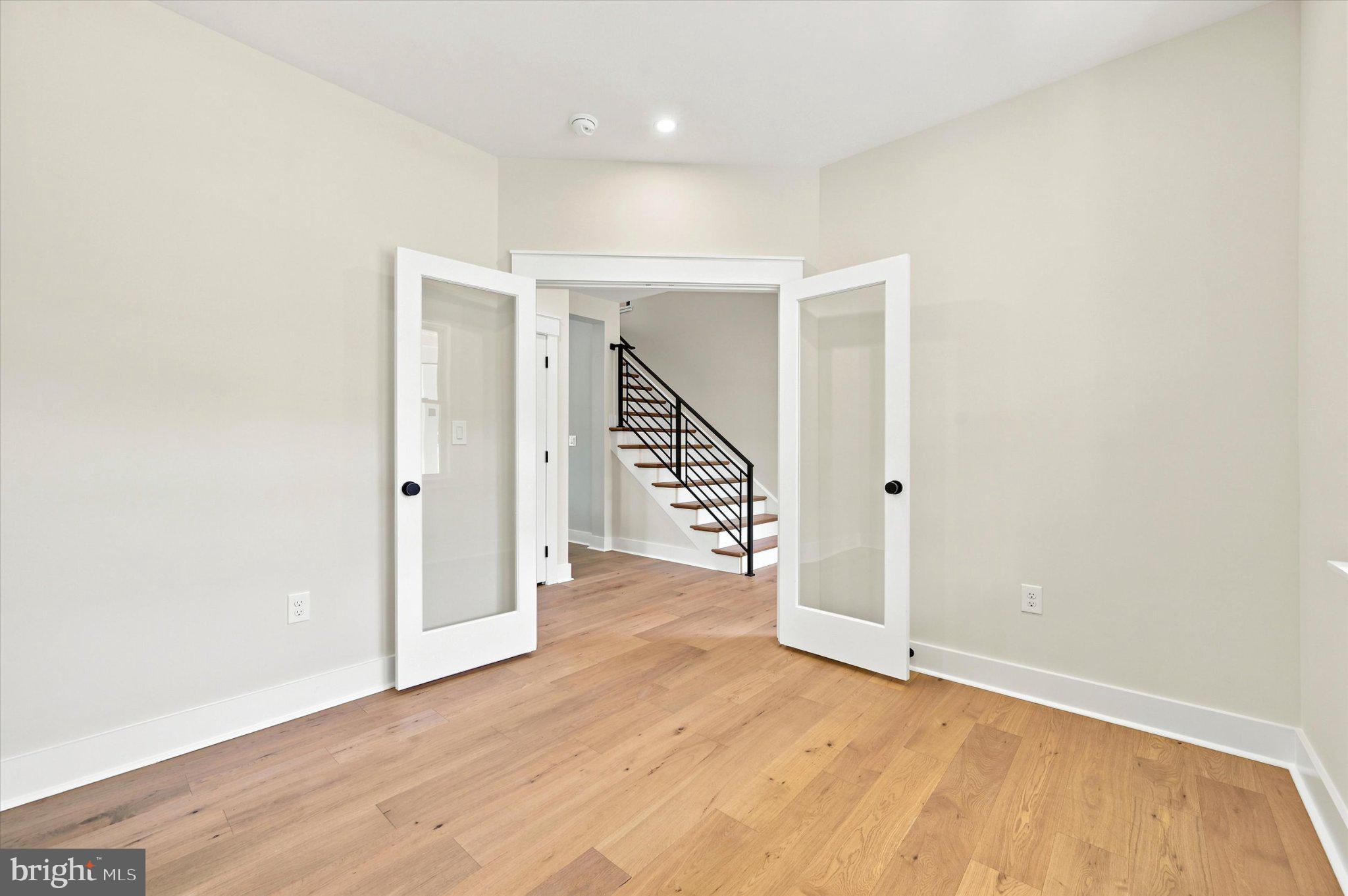 ARDSLEY - Residential