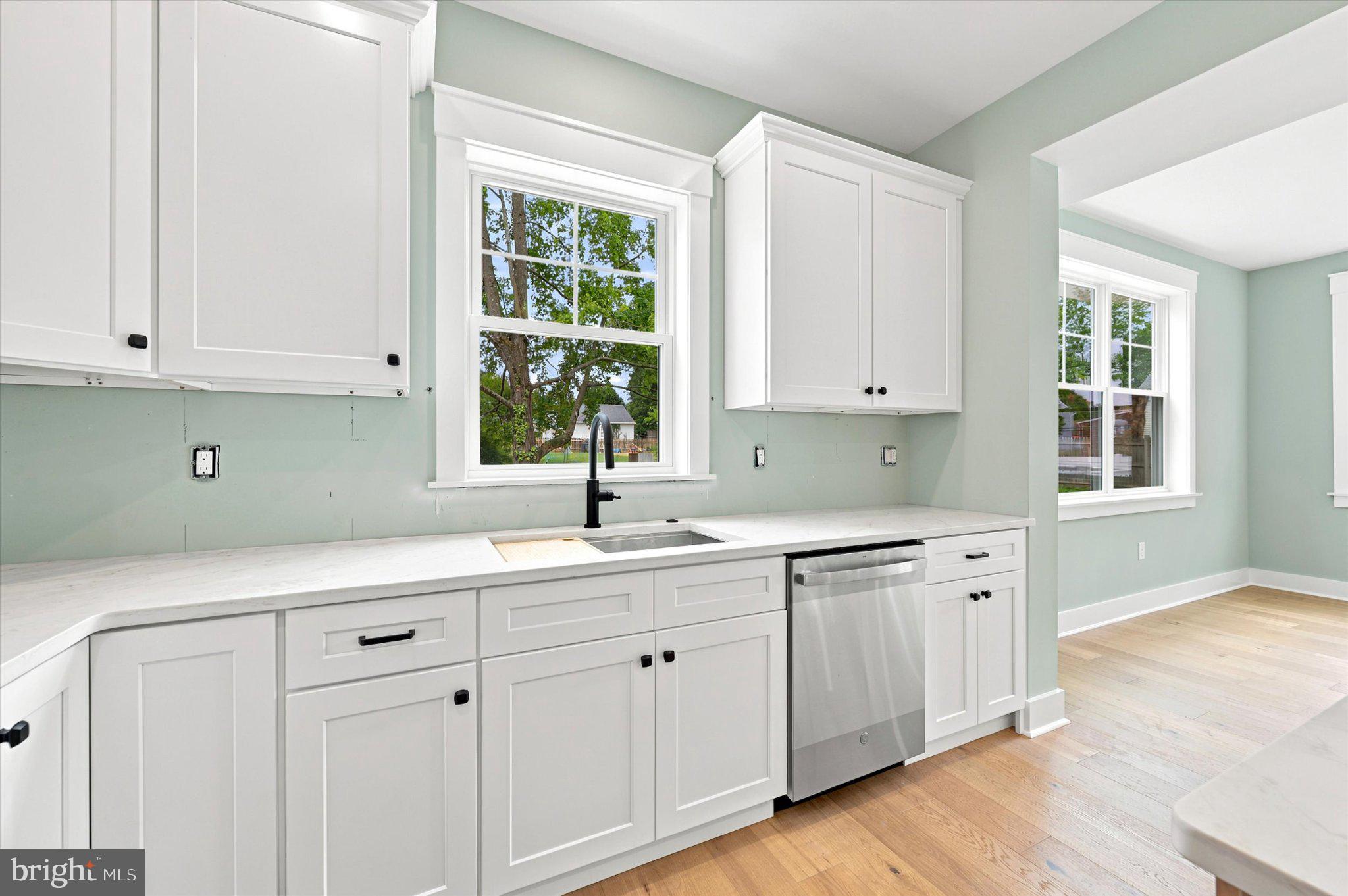 ARDSLEY - Residential