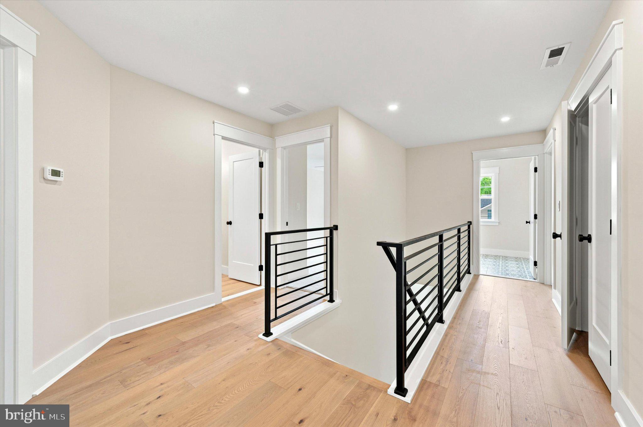 ARDSLEY - Residential