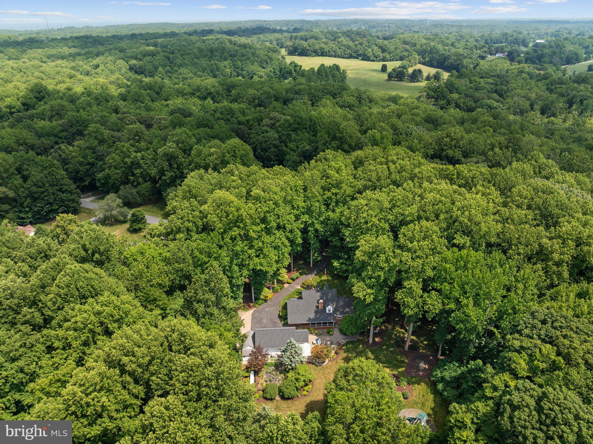 TALL OAKS - Residential