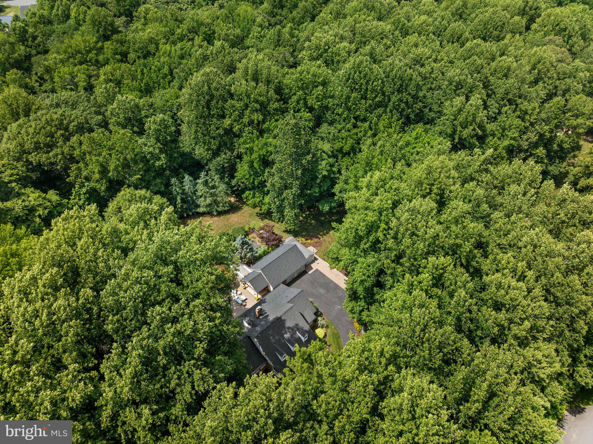 TALL OAKS - Residential