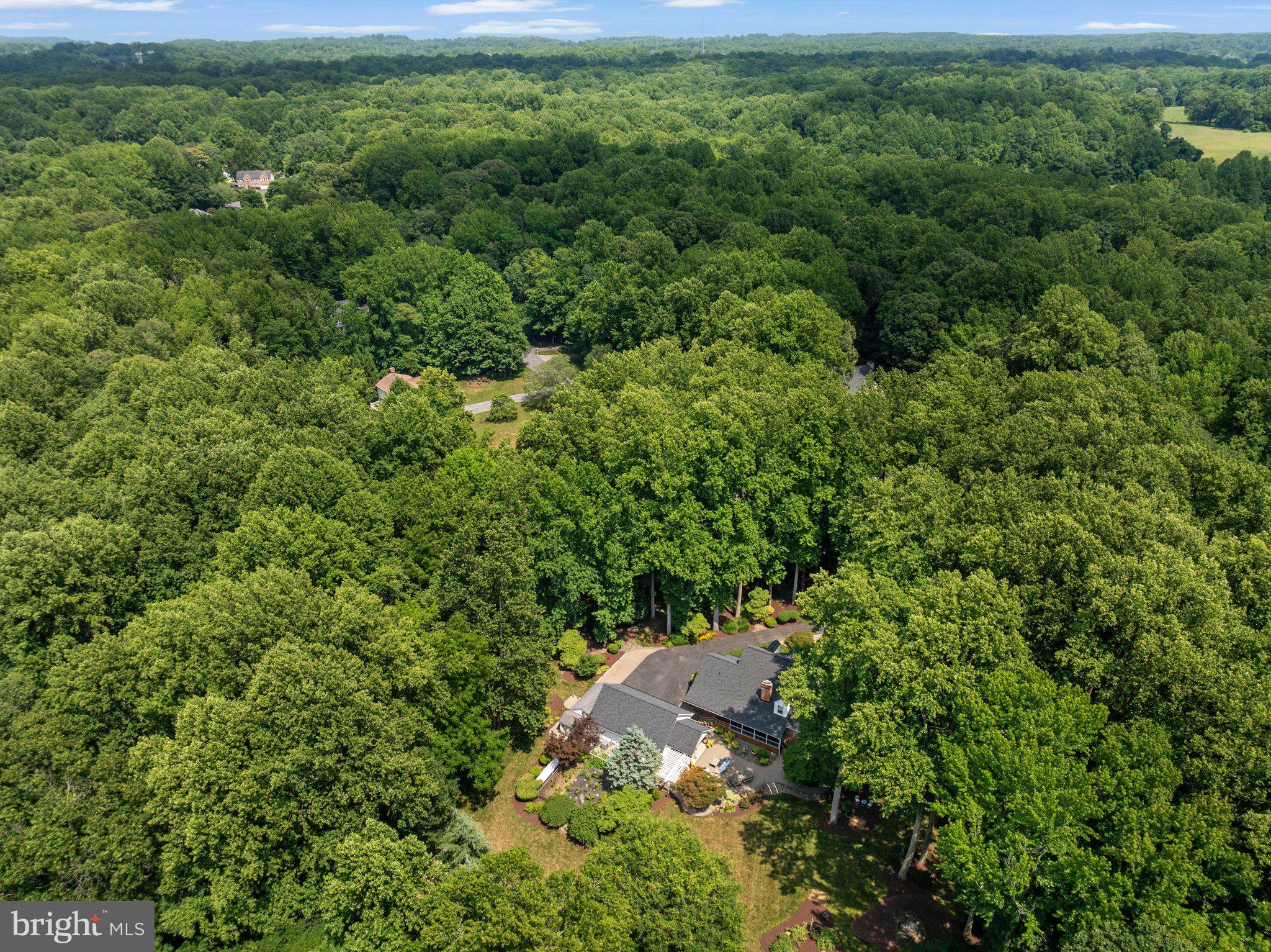 TALL OAKS - Residential