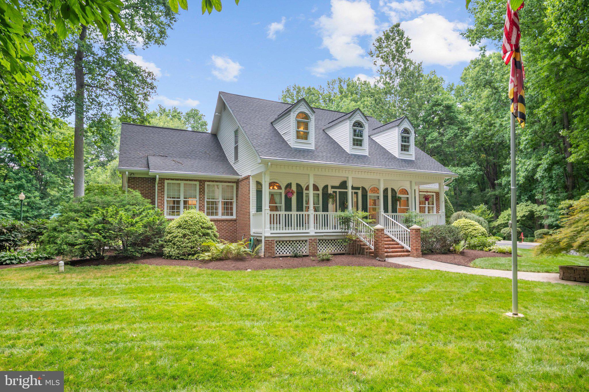 TALL OAKS - Residential