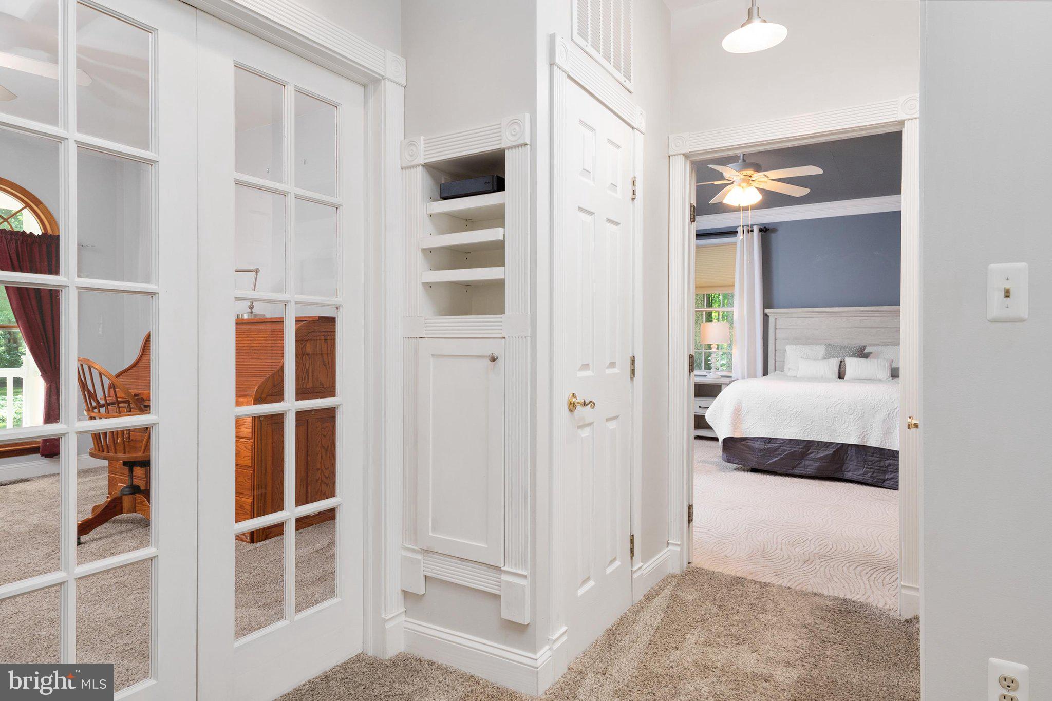 TALL OAKS - Residential