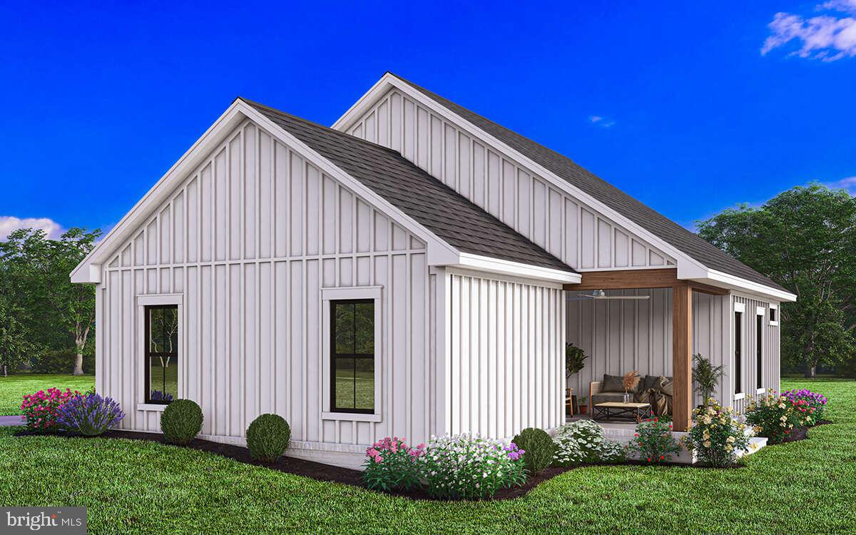 CAPTAIN'S COVE - Residential