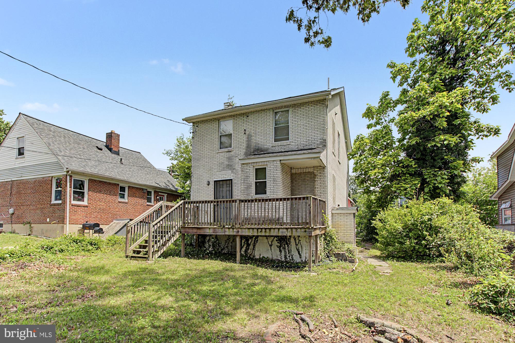 WINSTON GOVANS - Residential