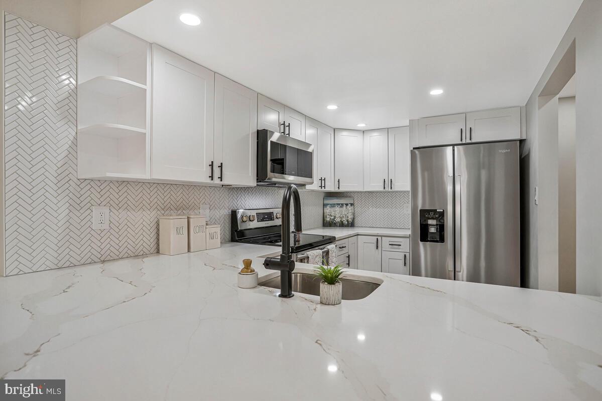 MILLRACE - Residential Lease