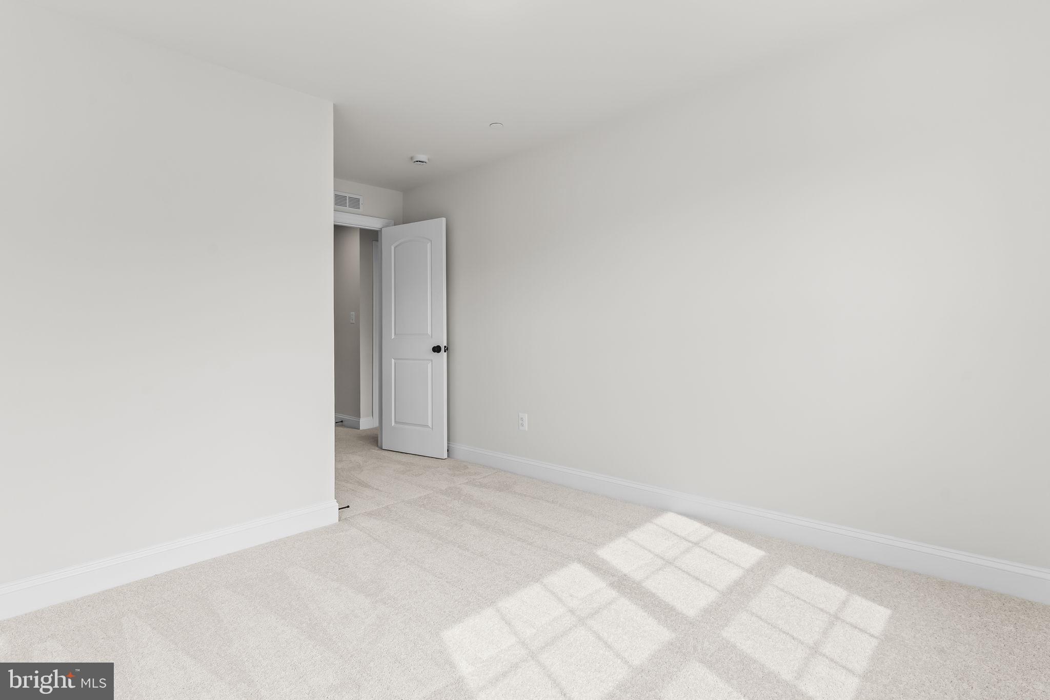 MEADOWS AT TOWN RUN II - Residential