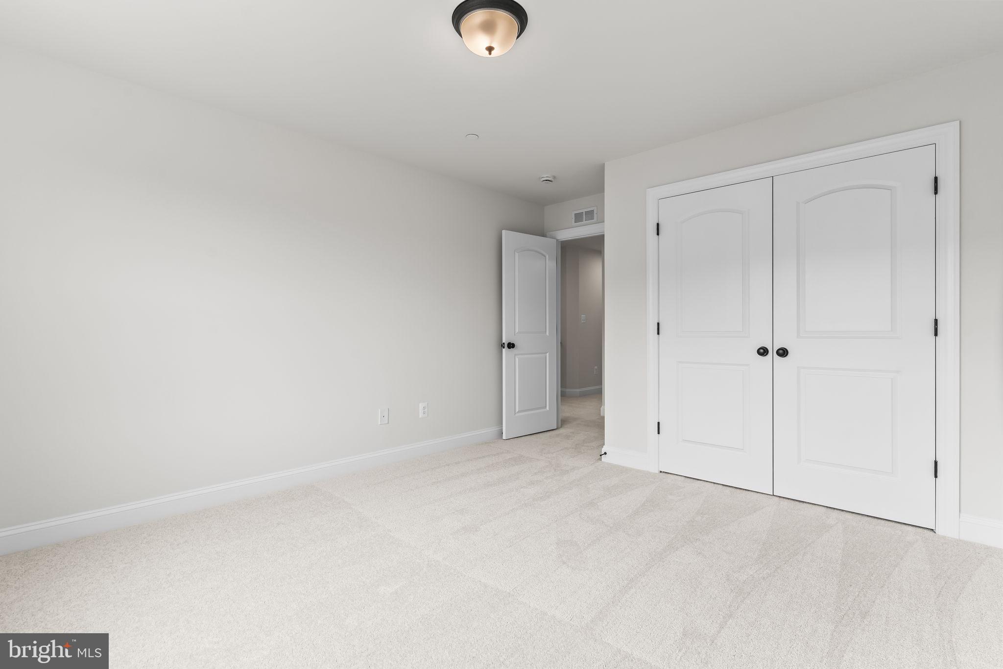 MEADOWS AT TOWN RUN II - Residential