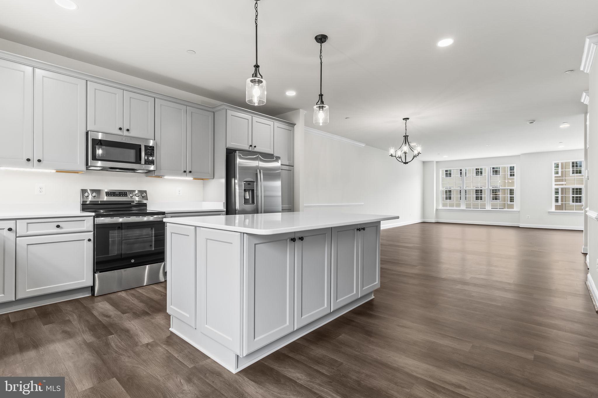 MEADOWS AT TOWN RUN II - Residential