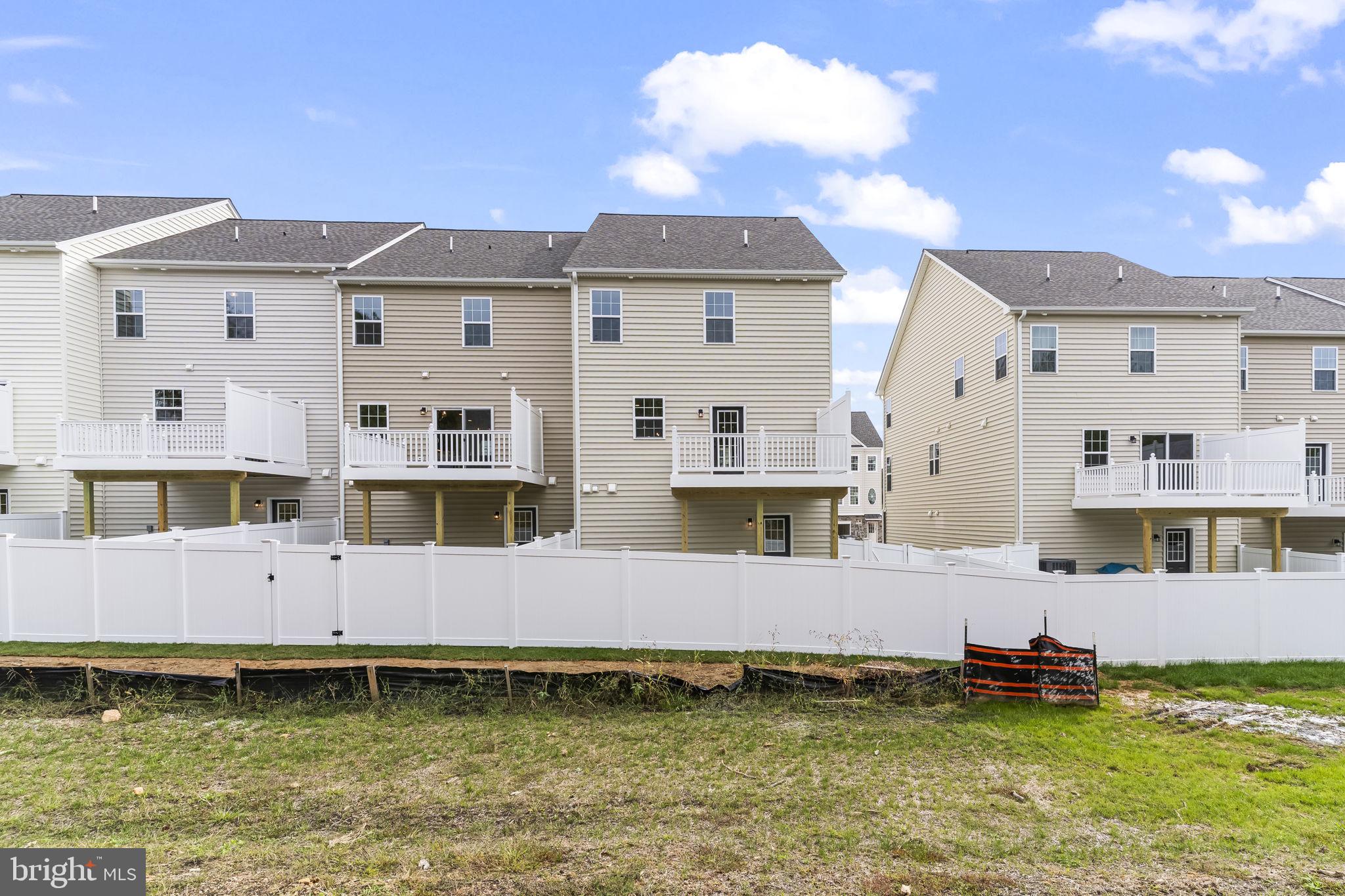 MEADOWS AT TOWN RUN II - Residential