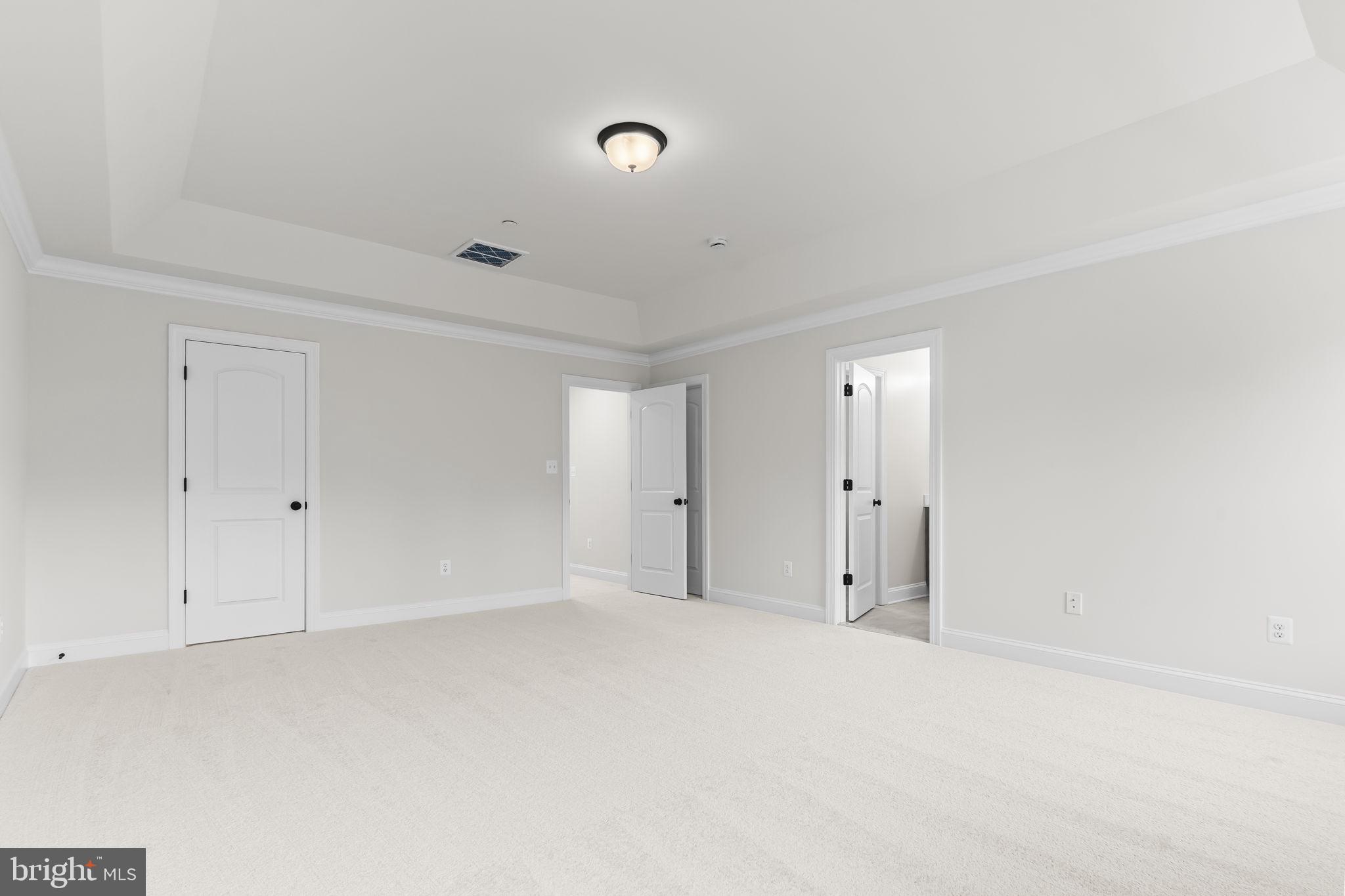 MEADOWS AT TOWN RUN II - Residential