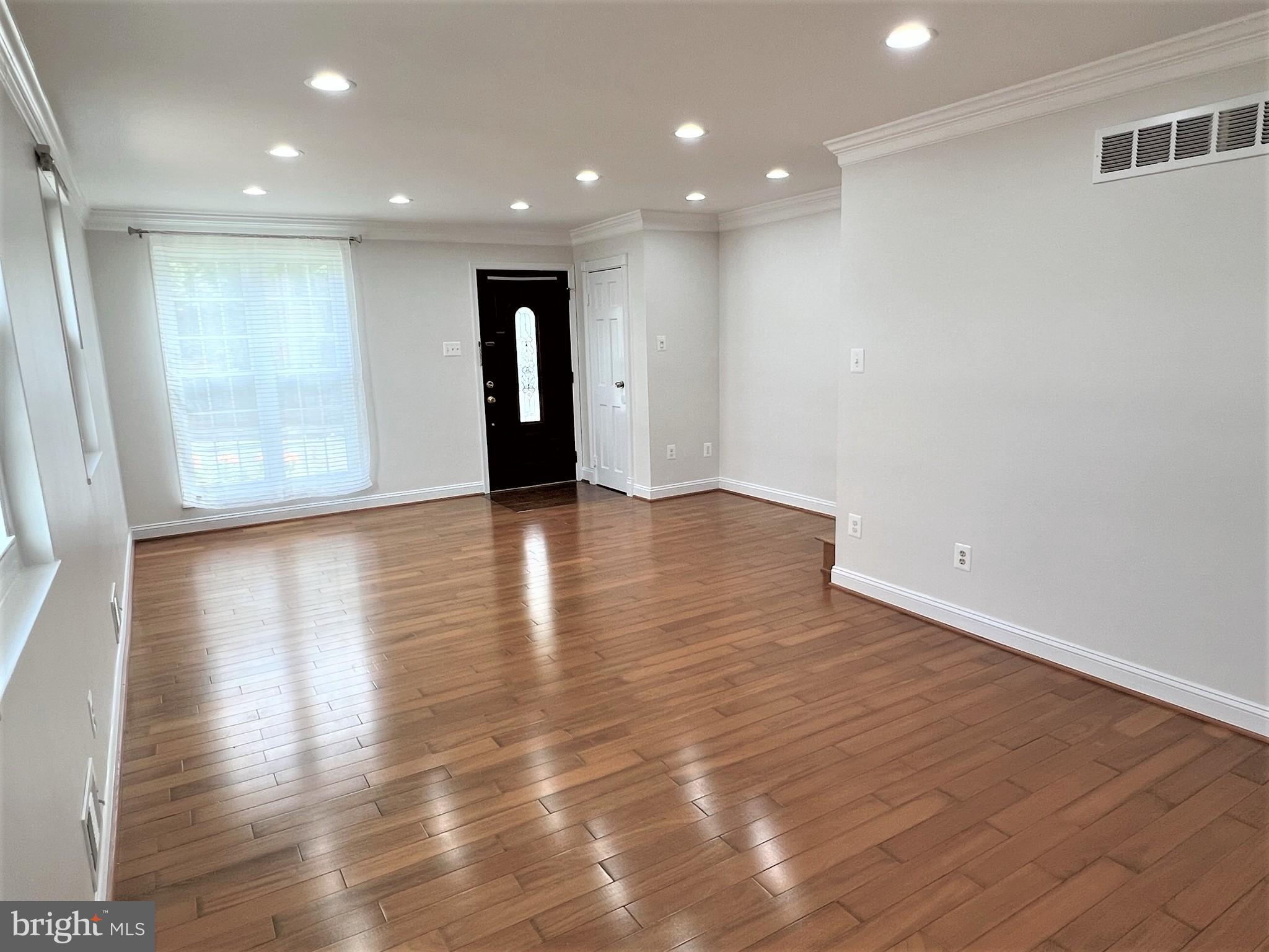 CAMERON HOMES - Residential Lease