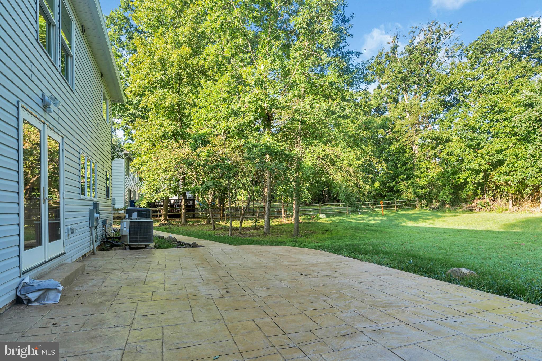POLO FIELDS - Residential Lease