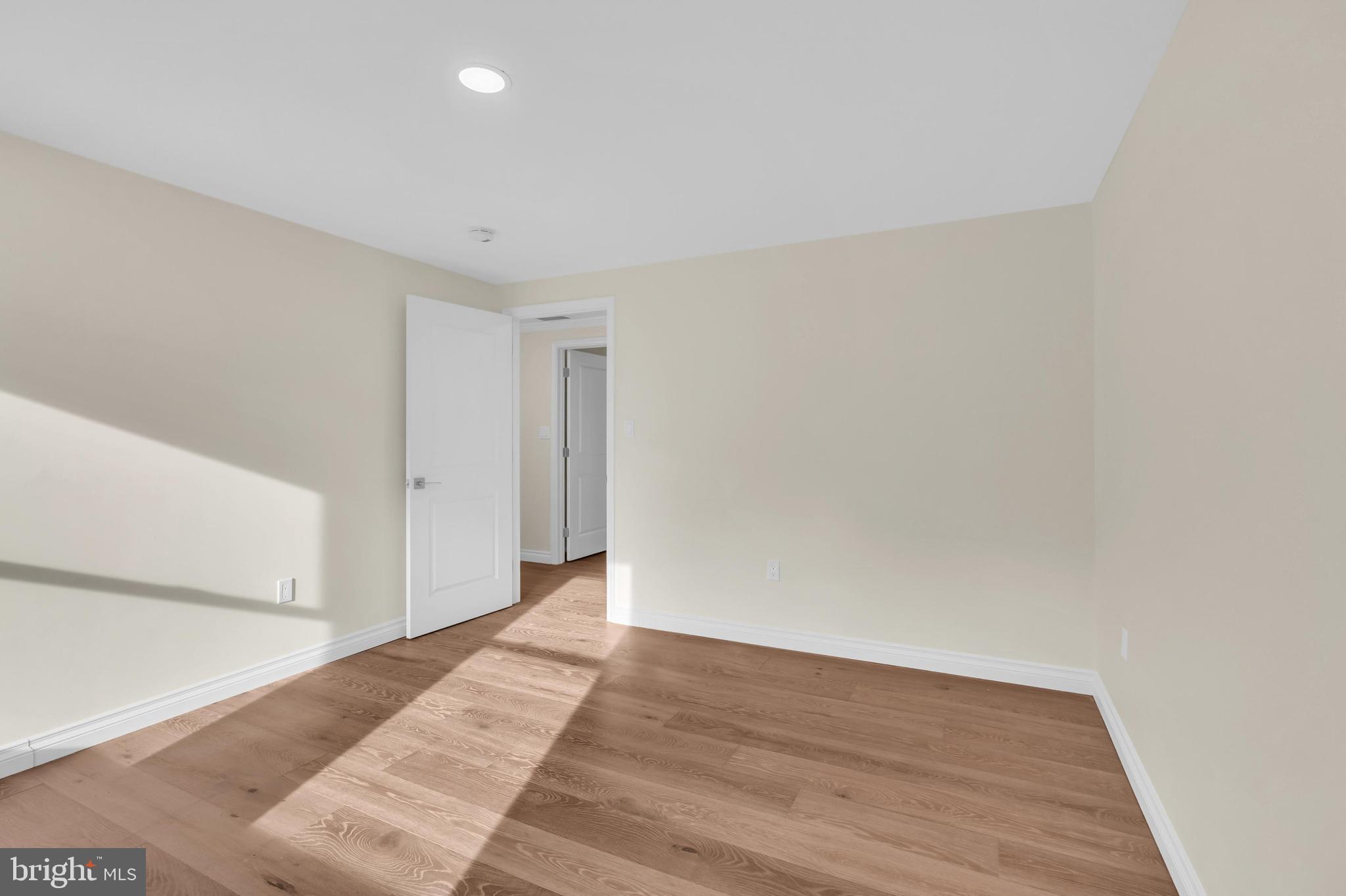POLO FIELDS - Residential Lease