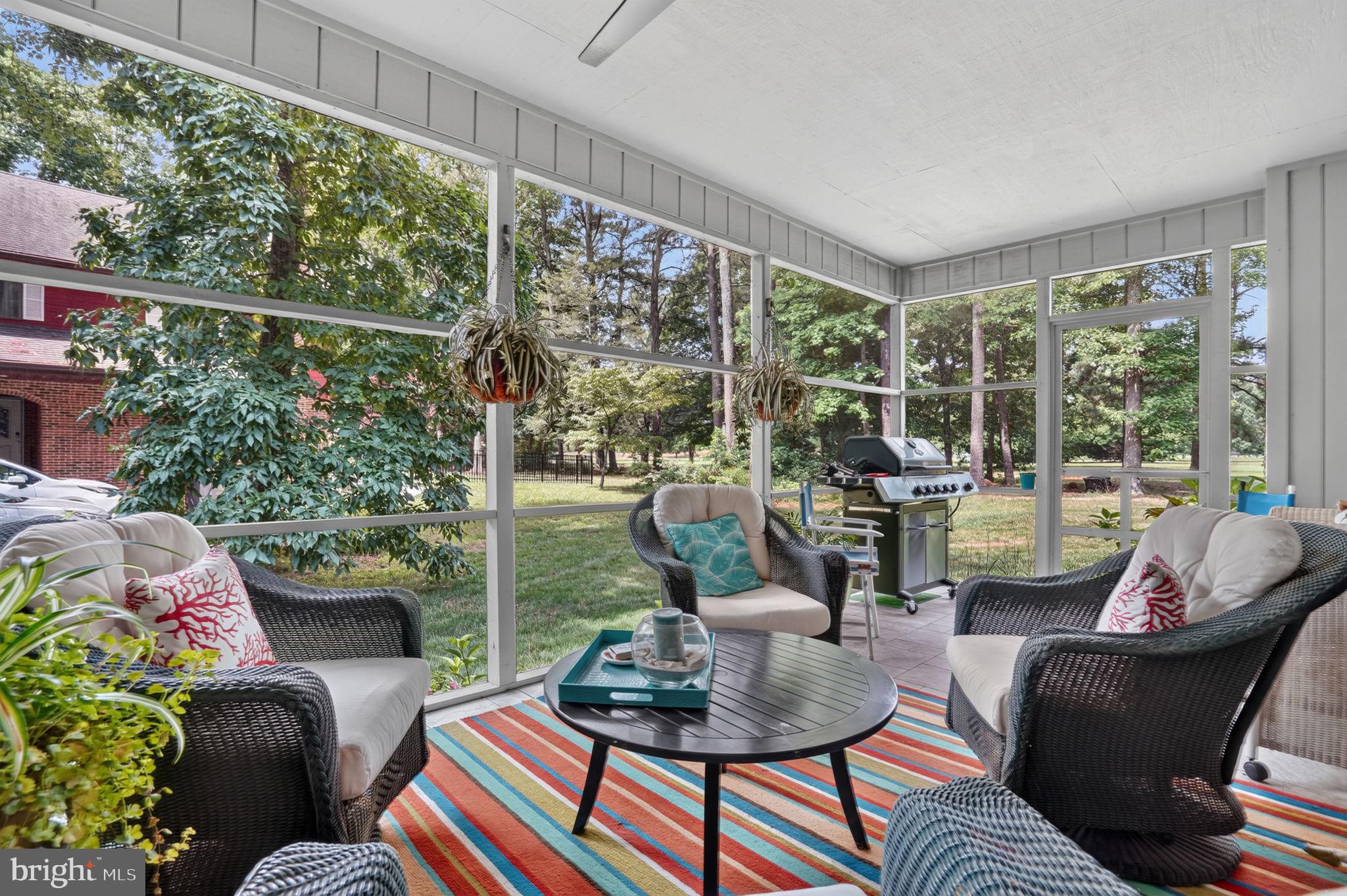 GOLF CLUB SHORES III - Residential