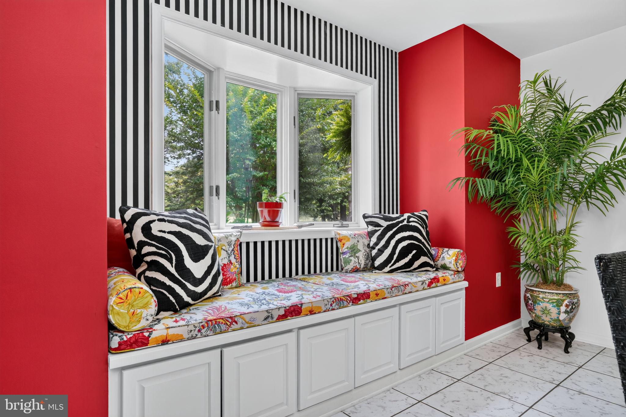 GOLF CLUB SHORES III - Residential