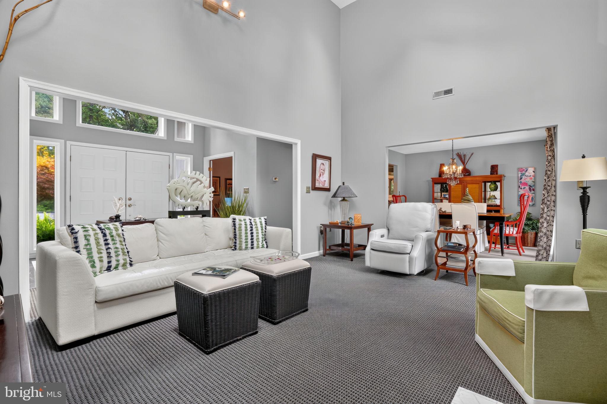 GOLF CLUB SHORES III - Residential
