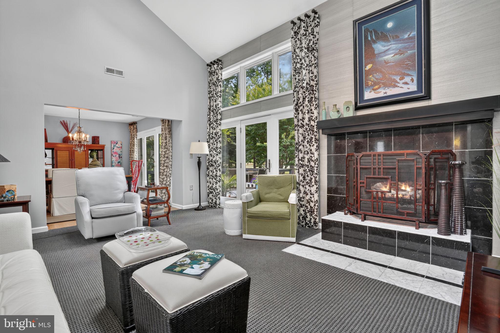 GOLF CLUB SHORES III - Residential