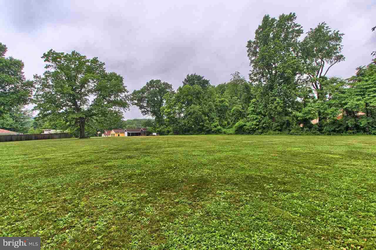 STRINESTOWN - Residential