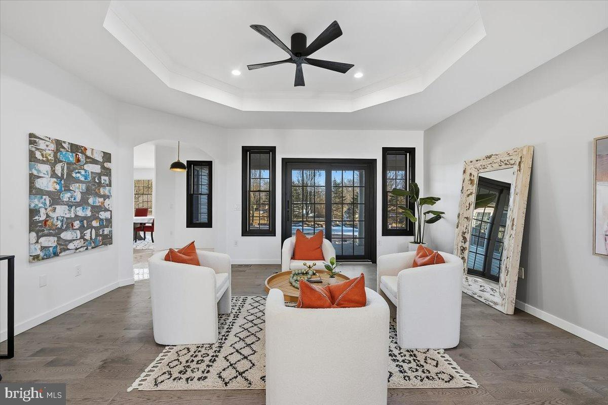 FOX RIDGE FARMS - Residential
