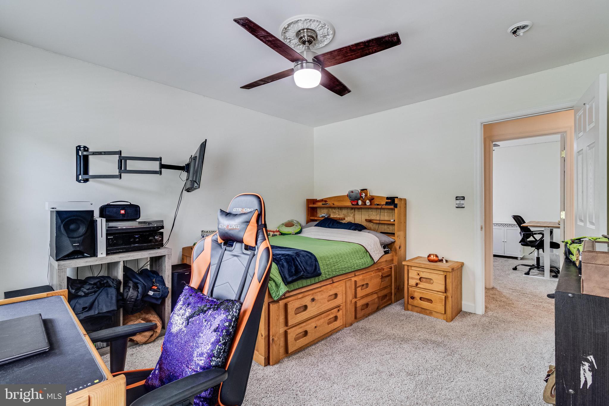 KEDGES STRAIT - Residential