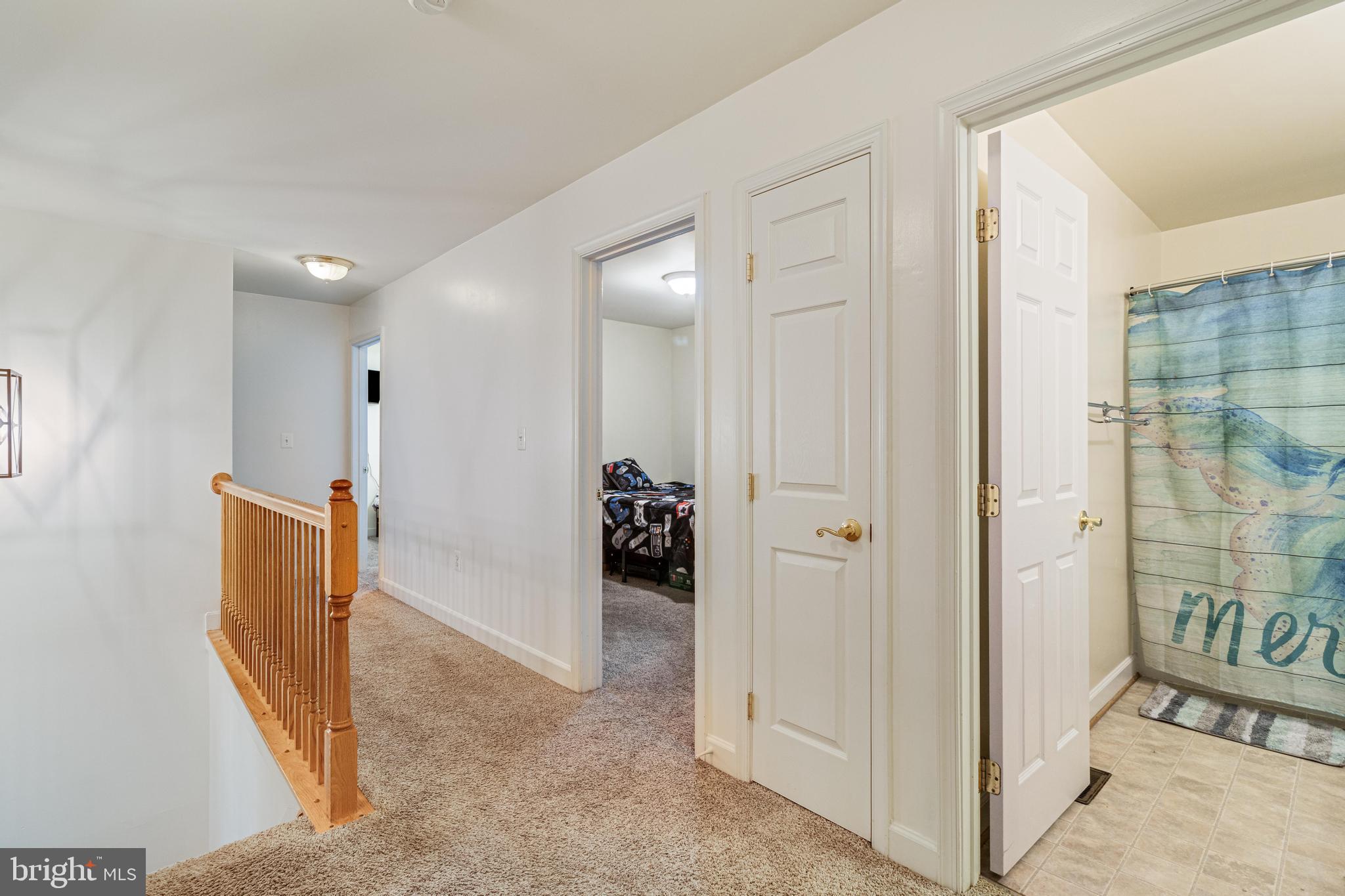 KEDGES STRAIT - Residential