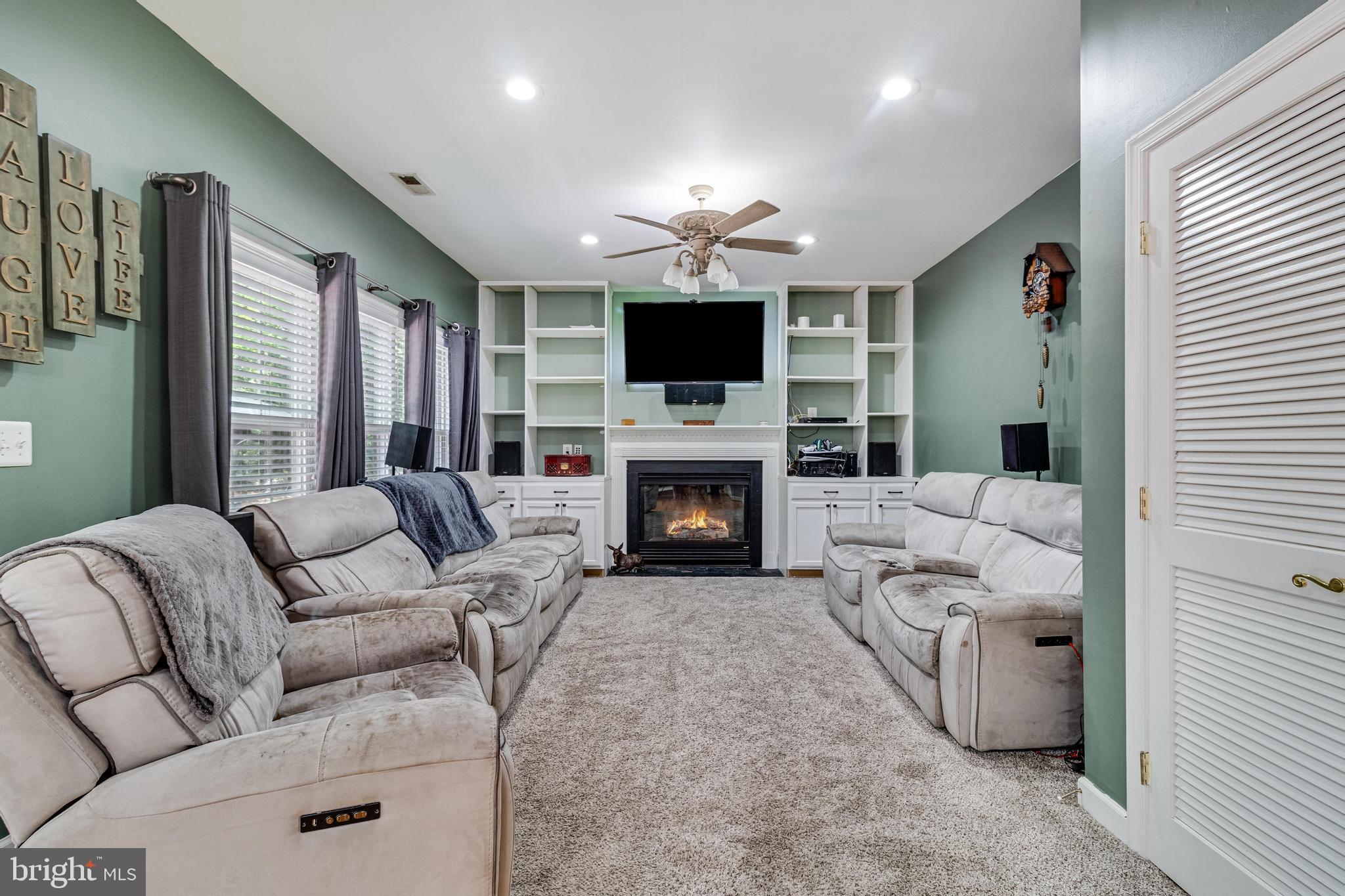 KEDGES STRAIT - Residential