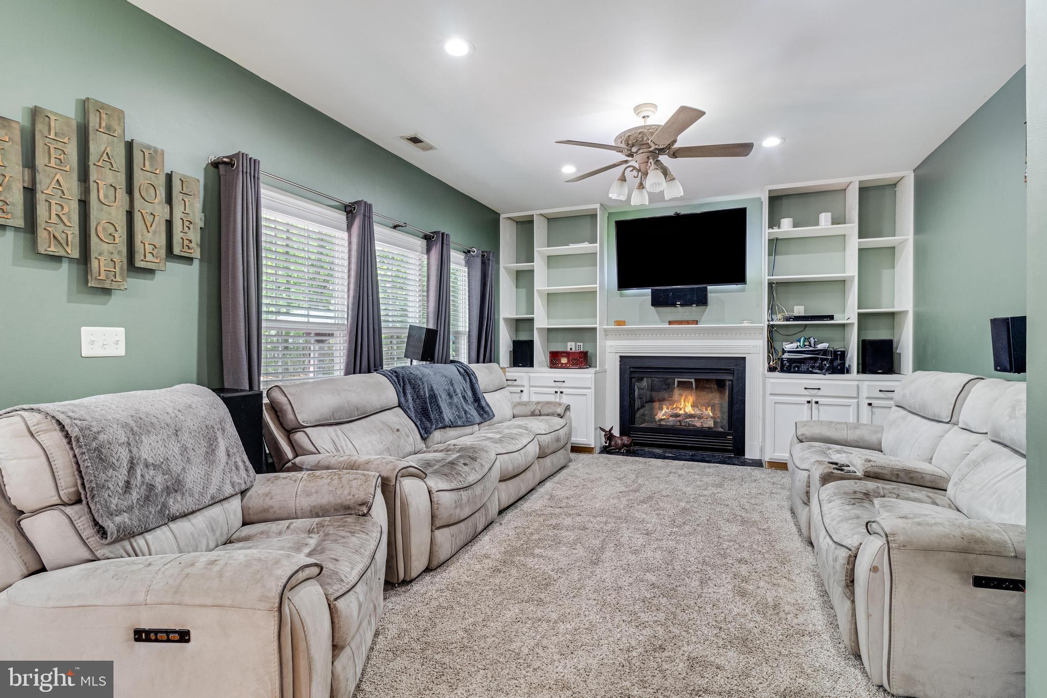 KEDGES STRAIT - Residential