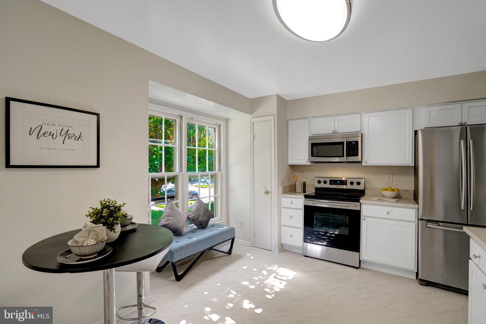 COUNTRY CREEK - Residential