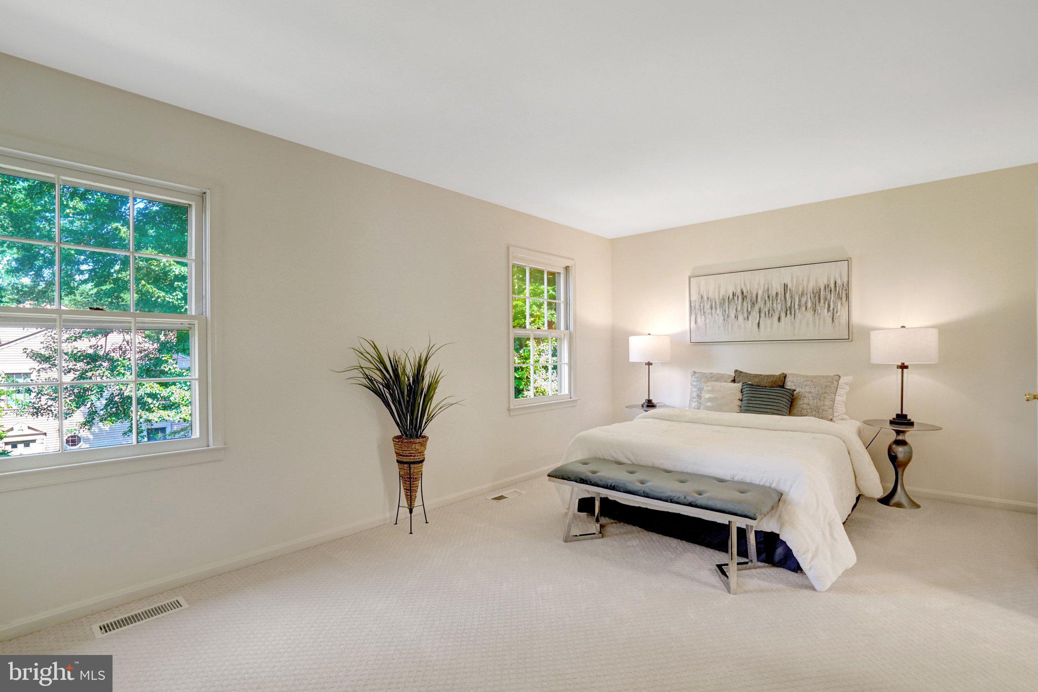 COUNTRY CREEK - Residential