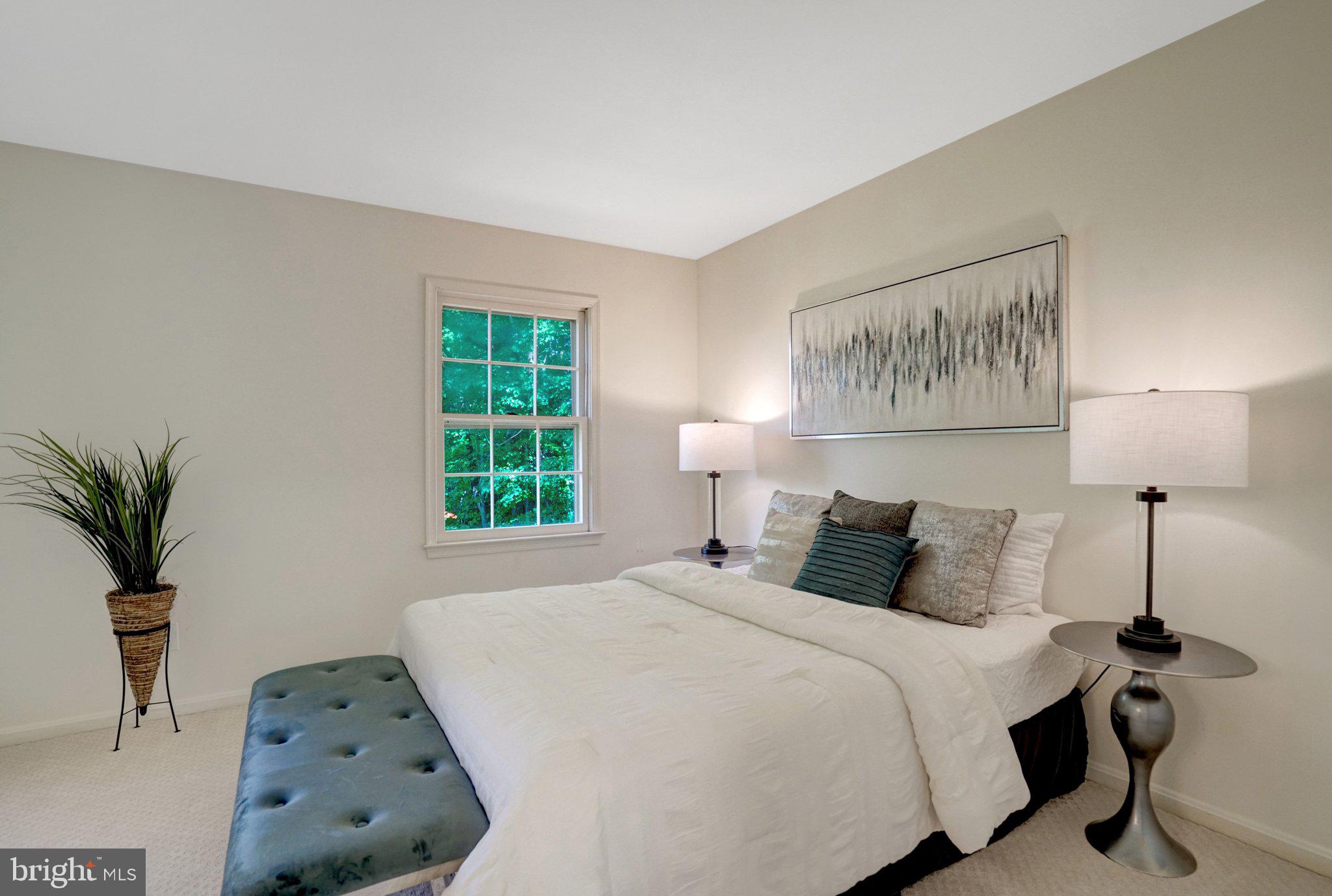 COUNTRY CREEK - Residential