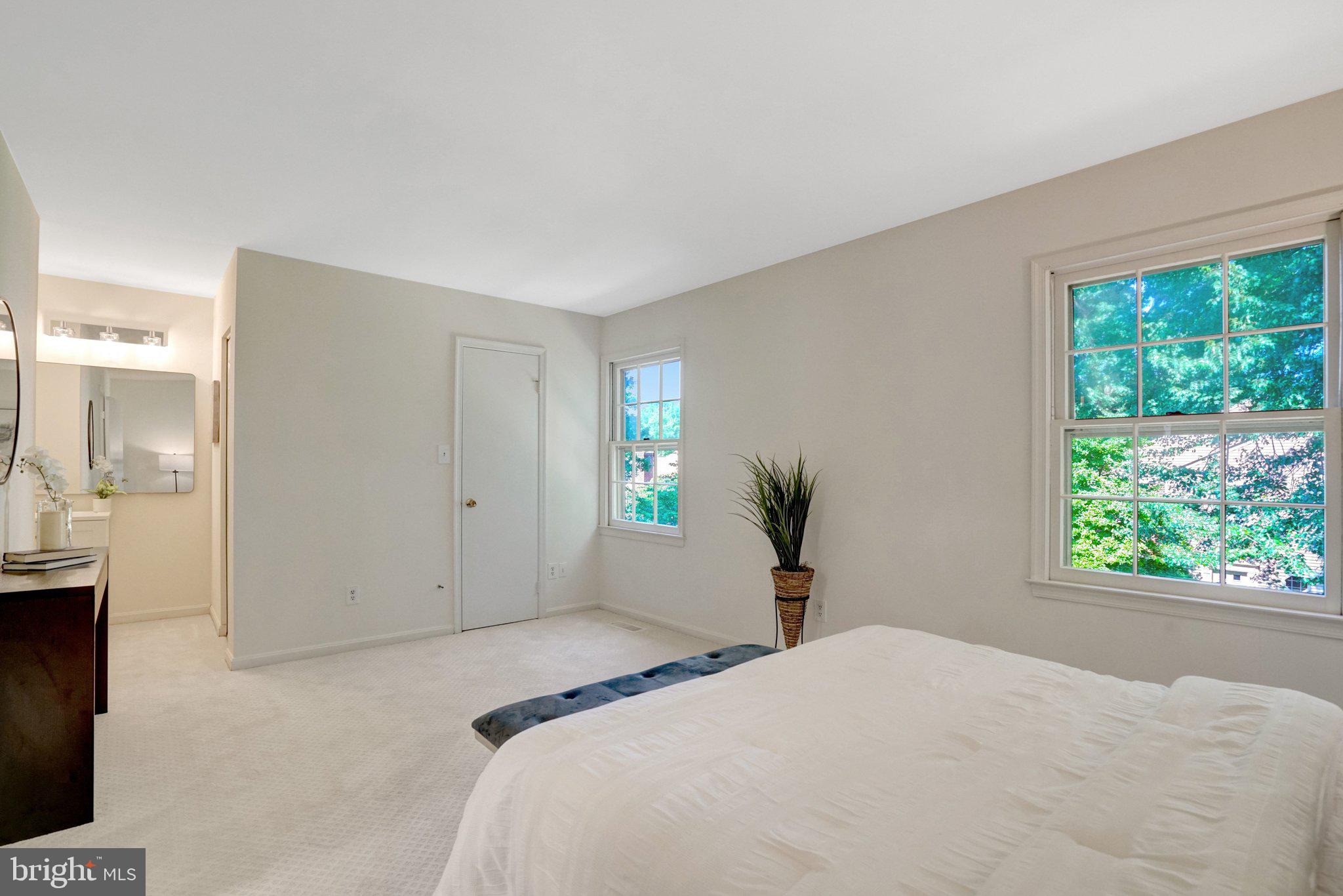 COUNTRY CREEK - Residential