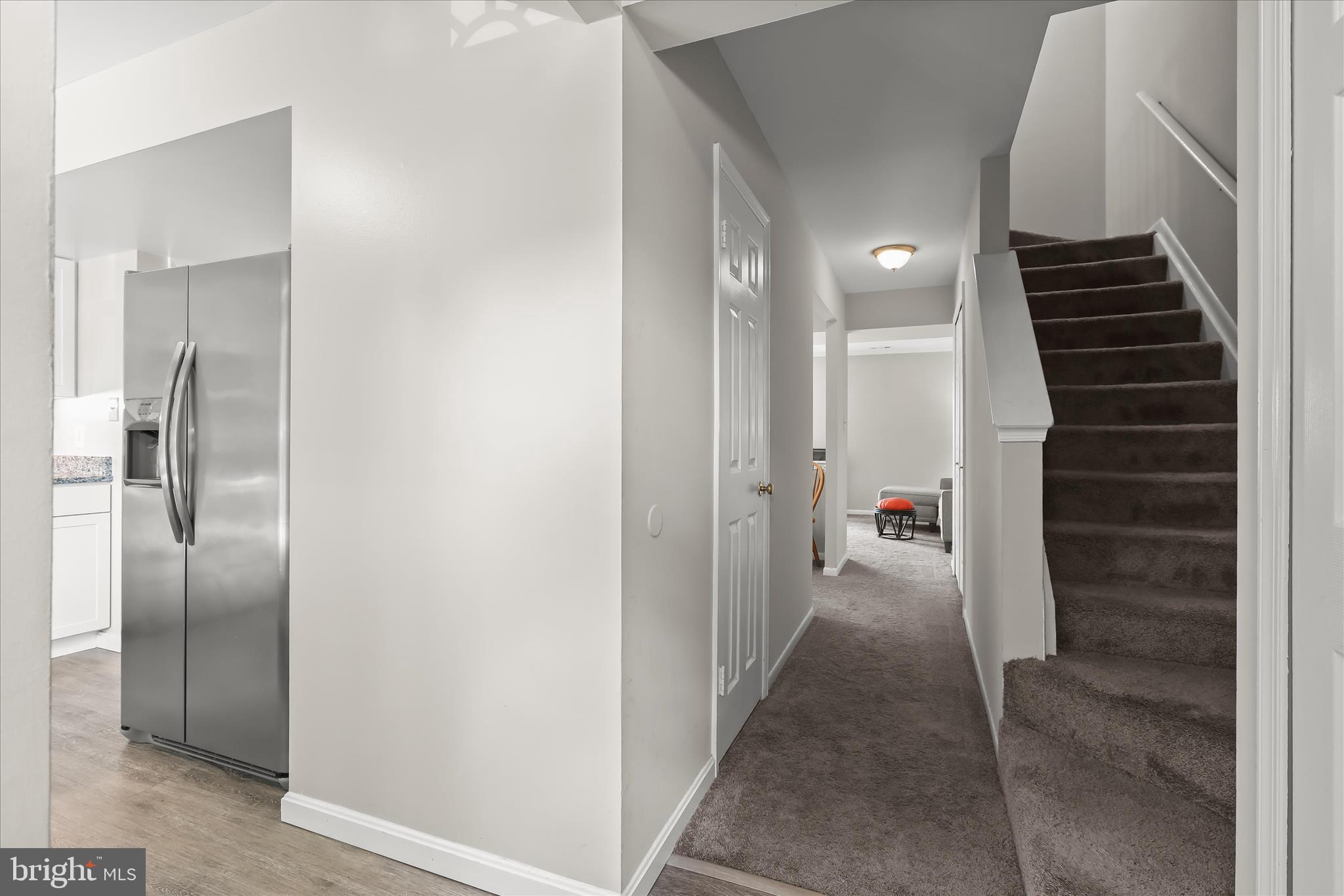 GOVERNORS LANDING - Residential