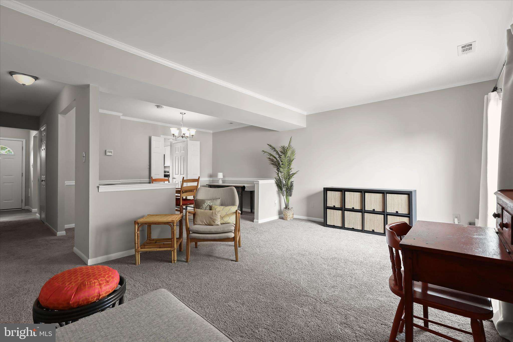 GOVERNORS LANDING - Residential