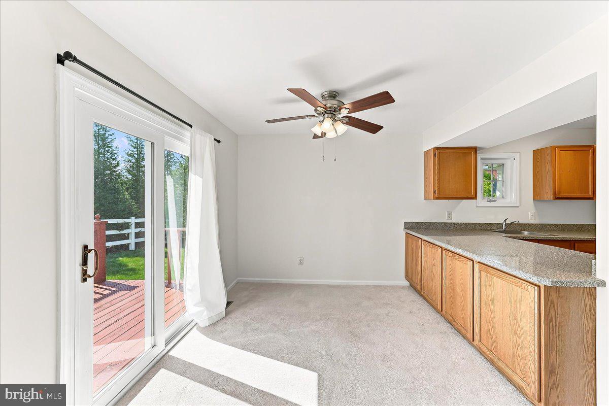 TWIN HILLS - Residential