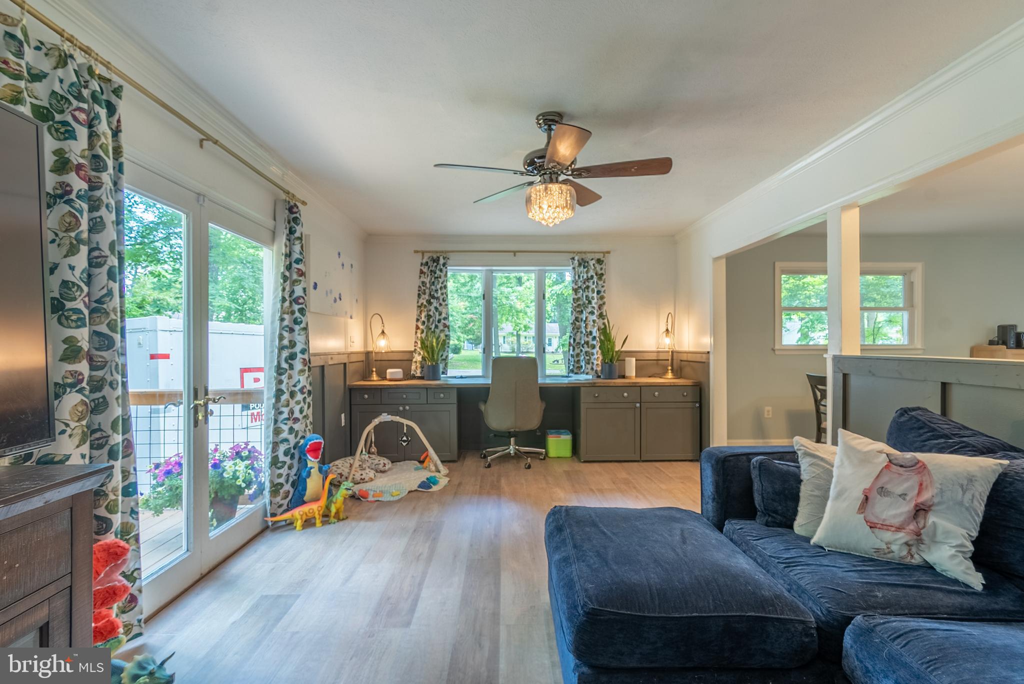 CHAPLINE'S CHOICE - Residential