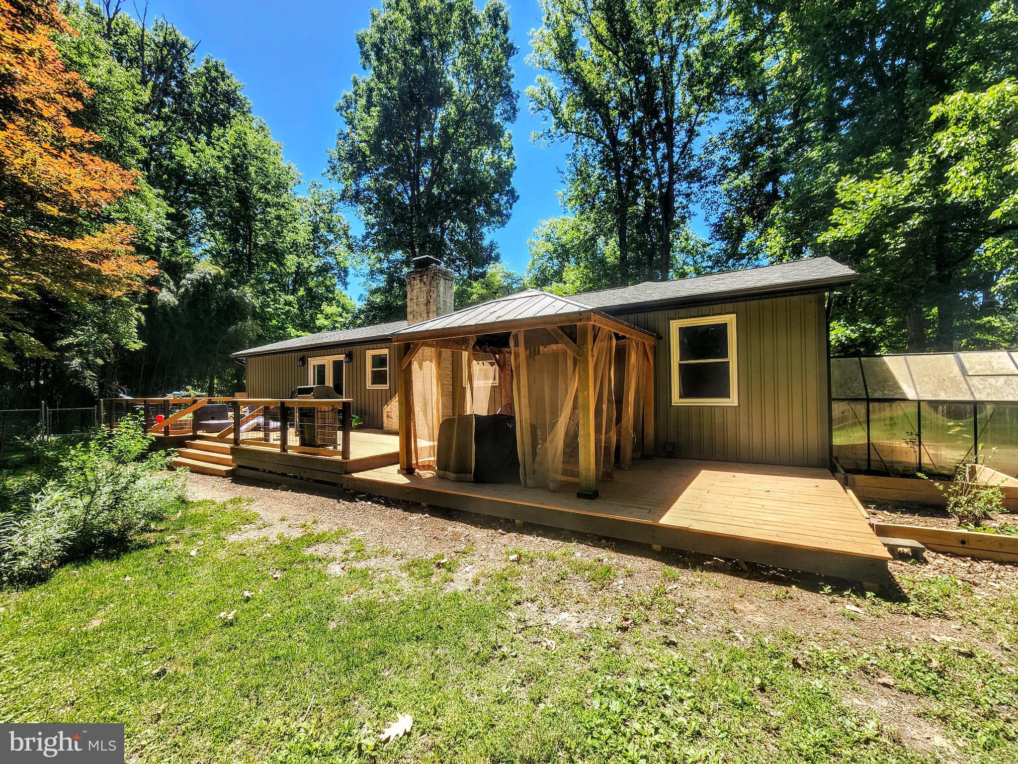 CHAPLINE'S CHOICE - Residential